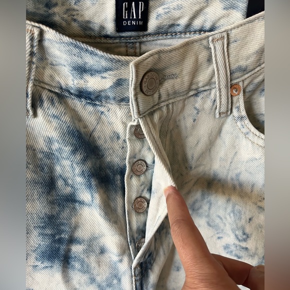 NWT Gap acid wash boyfriend button fly high waisted distressed jeans - Picture 2 of 11